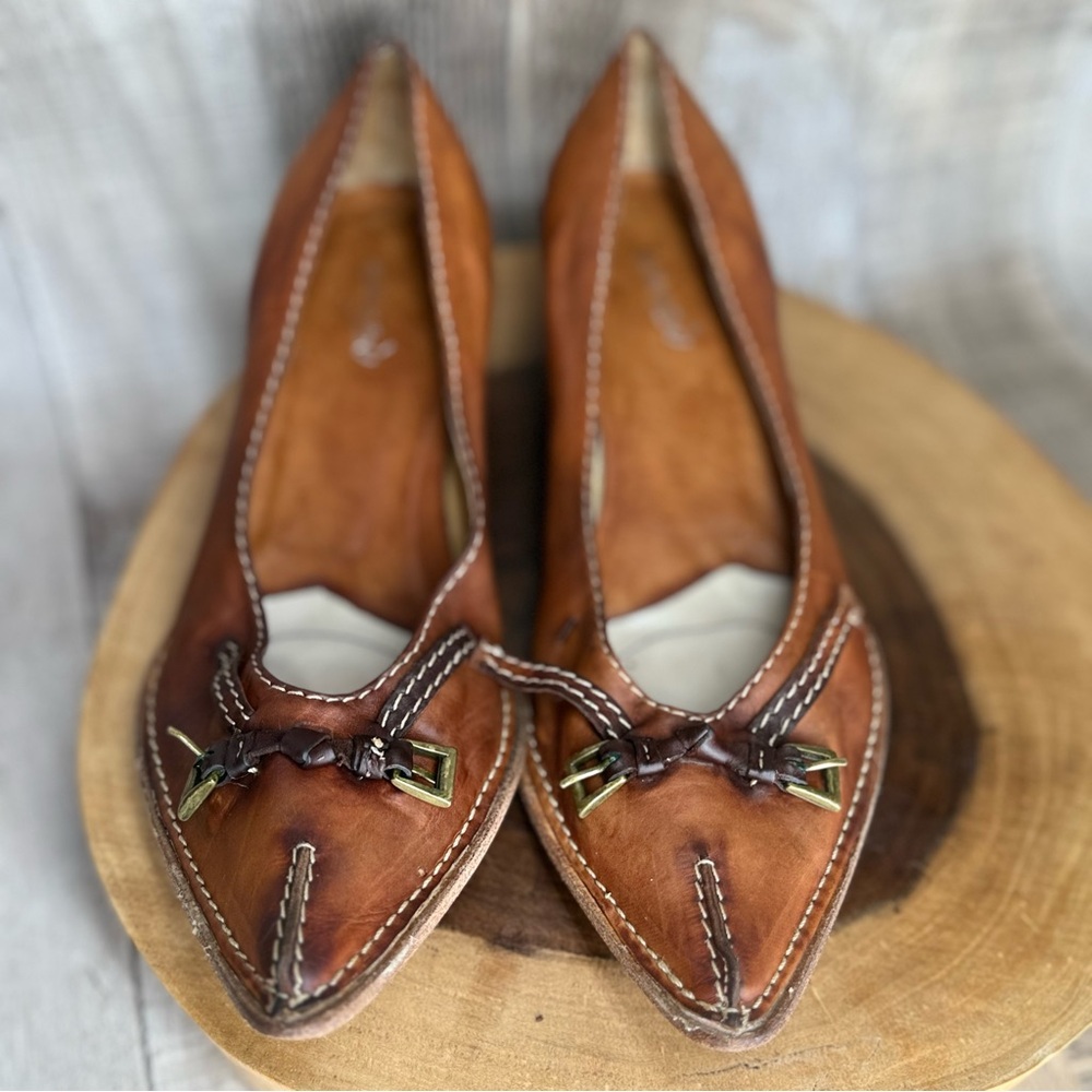 Jambu Tan Leather Heels with Braided Accent